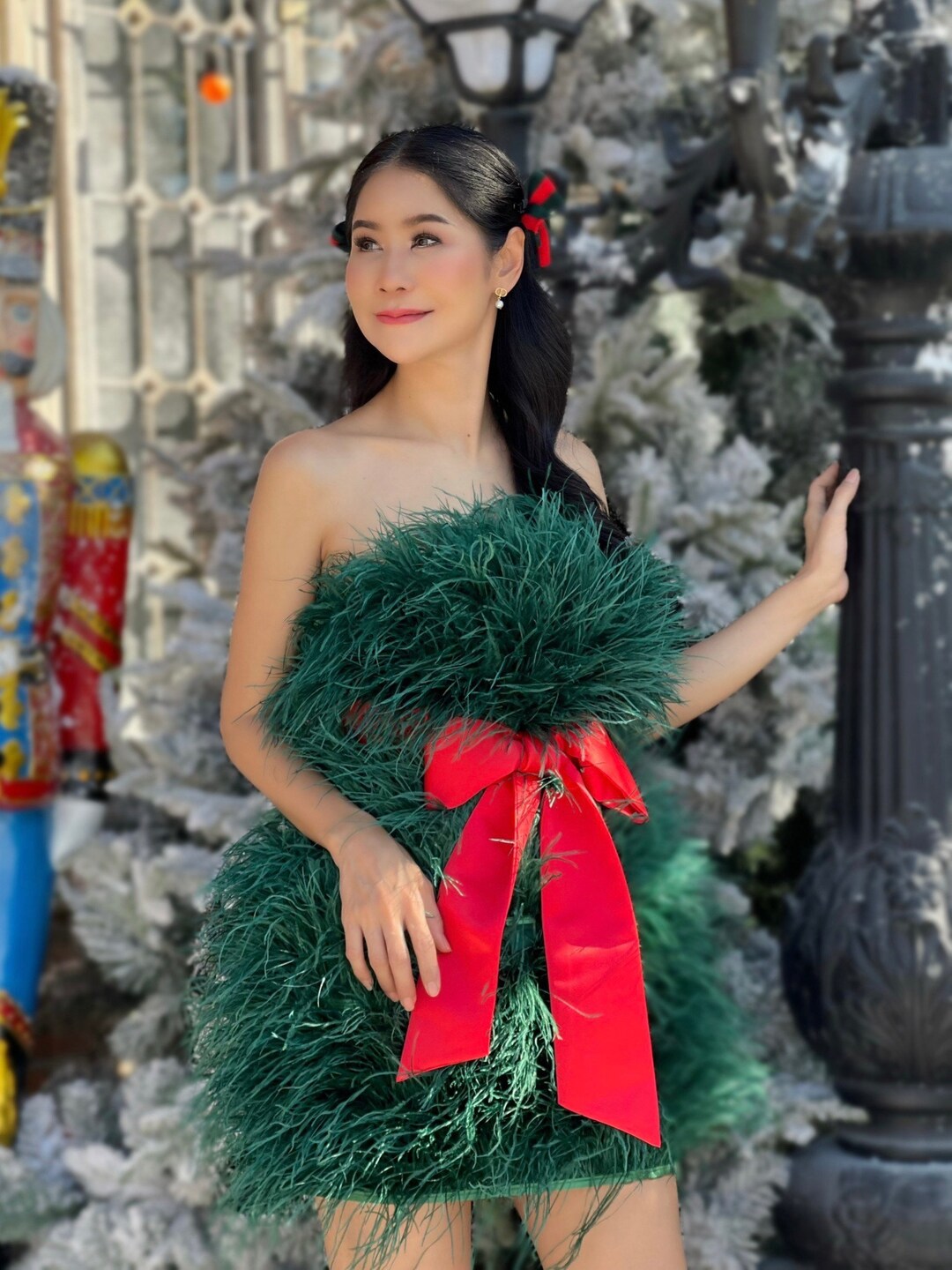strapless open back dress Glam Feathered Dream main image 1