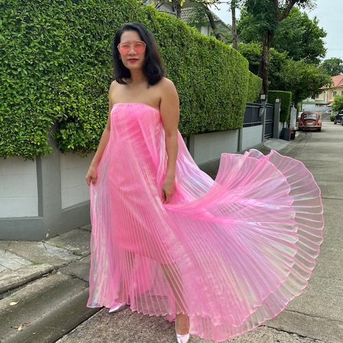 wedding guest dress maternity  Club L London Waist24(60cm.) Hips33(83.5cm.) UK6/US2/EU34/AU6 Bust32(80.5cm.) Waist25(63cm.) Hips34(86cm.) UK8/US4/EU36/AU8 Bust33(83cm.) Waist26(65cm.) Hips35(88.5cm.) UK10/US6/EU38/AU10 Bust35(88cm.) Waist 28(70cm.) Hips37(93.5cm.) UK12/US8/EU40/AU12 Bust37(93cm.) Waist 30(75cm.) Hips39(98.5cm.) UK14/US10/EU42/AU14 Bust39(98cm.) Waist32(80cm.) Hips41(103.5cm.) UK16/US12/EU44/AU16 Bust41(103cm.) Waist34(85cm.) Hips43(108.5cm.) UK18/US14/EU46/AU18 Bust44(110.5cm.) Waist36(92.5cm) Hips46(116cm.) Custom pink maxi dress, Maternity
