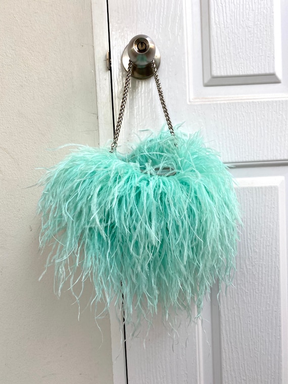 Mint ostrich sale feathers