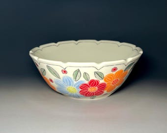 Hand-Carved Floral Bowl: Hand-Painted Porcelain Decorative Art Ceramic