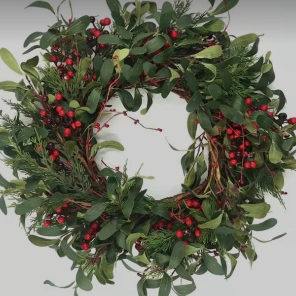 Red Berry and Mixed Christmas Foliage 60cm Wreath | Christmas Wreath | Door Wreath | Table Wreath |Free Delivery to Australian Addresses
