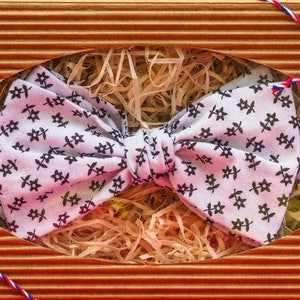 Bow tie, Self-tied, Pre-tied, White, for Ladies, Kids, Gentleman, celebrating, dayli, casual. Bow-ties for real Gentleman.