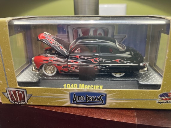 M2 Machines 2010 Casting Premium Edition 1949 Mercury 1:64 Diecast