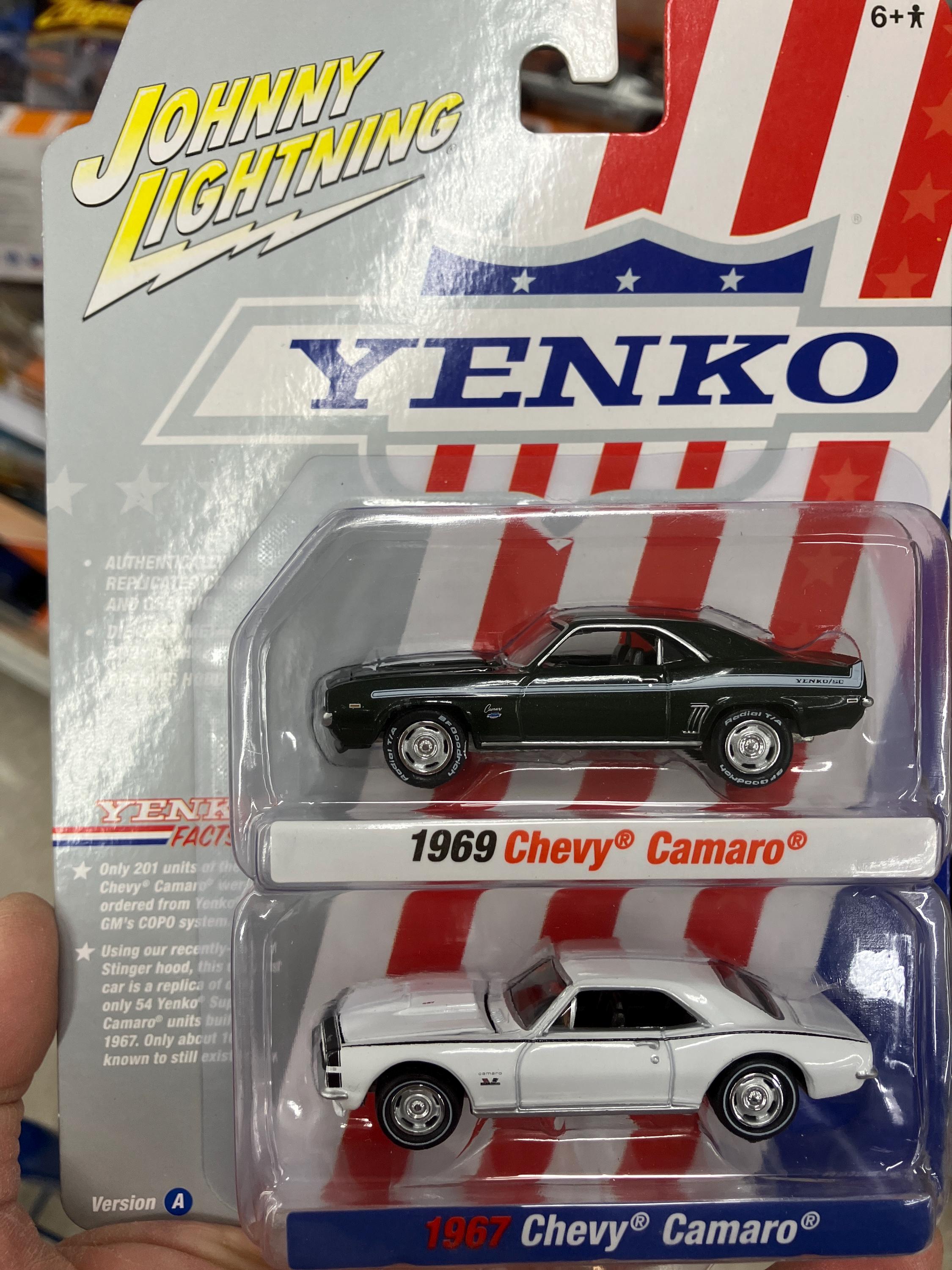 Johnny Lightning 1969 Camaro and 1967 Camaro Yenko -1/64