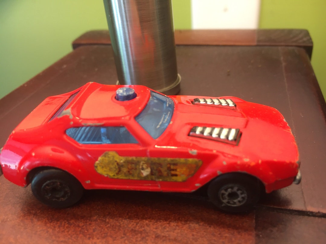 MATCHBOX 1970 Superfast ☆ FIRE CHIEF CAR s-l1200.jpg