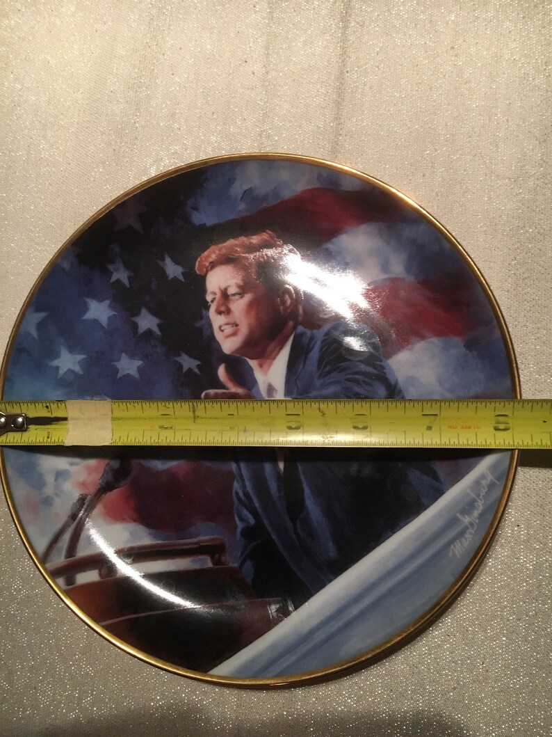 JFK limited edition numbered porcelain plate .A tribute to John F.Kennedy.