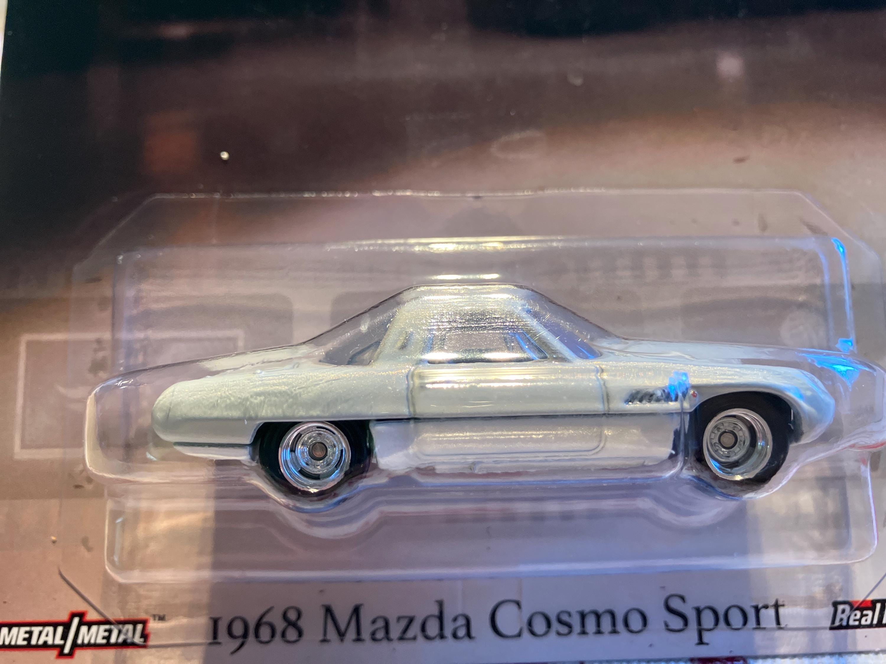 Hot Wheels Premium 1968 Mazda Cosmo Sport Jay Leno -diecast Metal