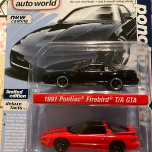 Auto World 1991 Pontiac Firebird T/A GTA and 1996 Pontiac Firebird