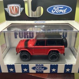 M2 Machines 1976 Ford Bronco -diecast Car 1/64 in Original Package
