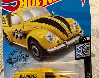 Hot Wheels Classics Series 2 Chrome White VW Bug Convertible 21 of