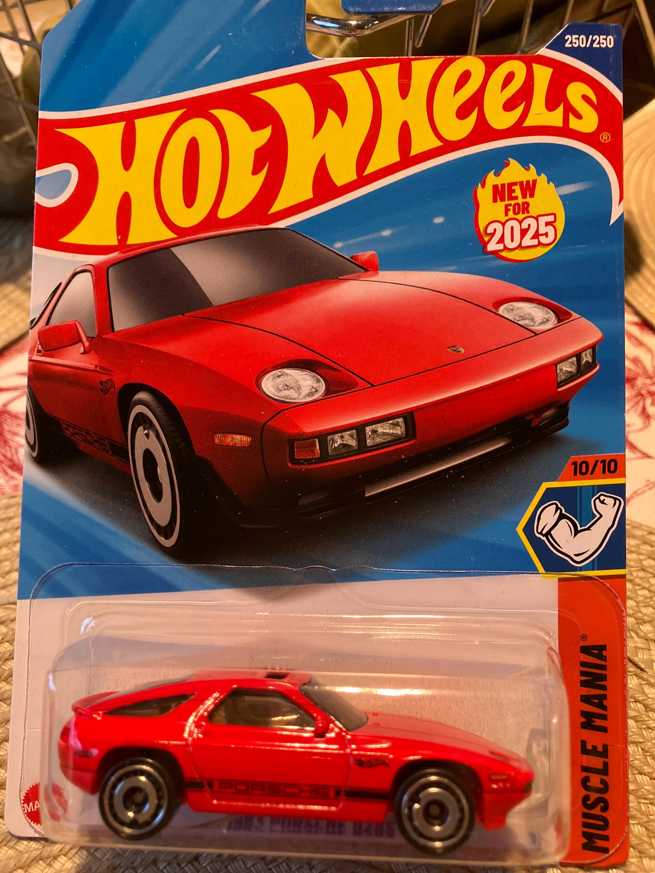 Hot Wheels 1983 Porsche 928S -1/64 Diecast Car - Etsy