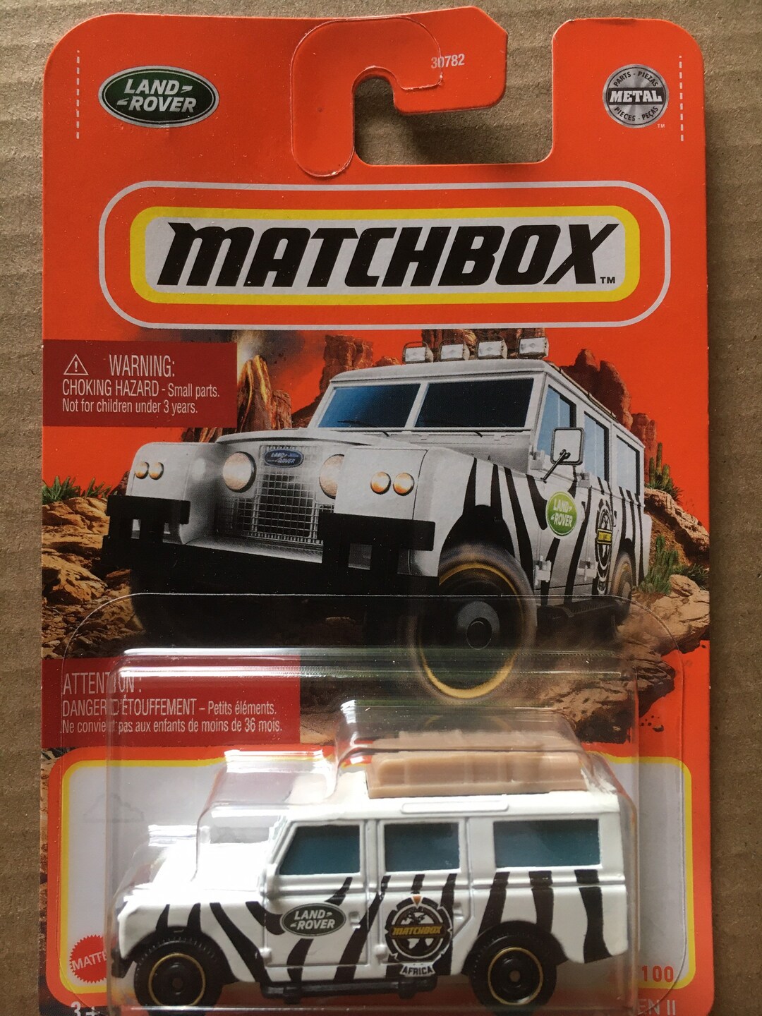 Matchbox 1965 Land Rover Gen II-1/64 diecast car - Etsy 日本