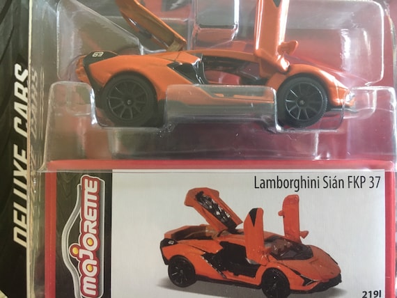 新商品!!Majorette Lamborghini ミニカーセット Majorette Lamborghini Asian FKP 37-metal Diecast Car 1/64 Moving