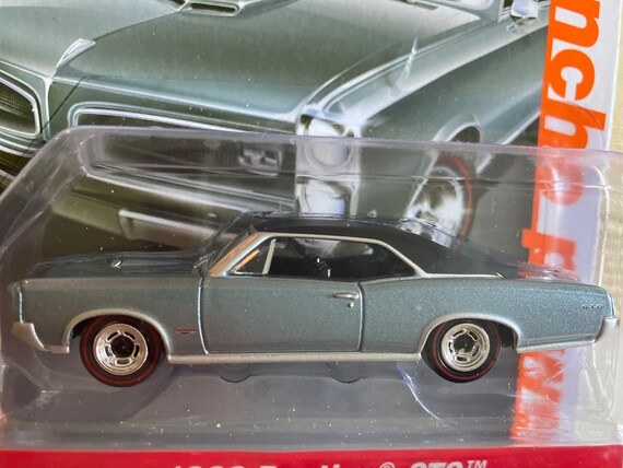 Auto World 1976 Pontiac Firebird T/A 50 Th Anniversary