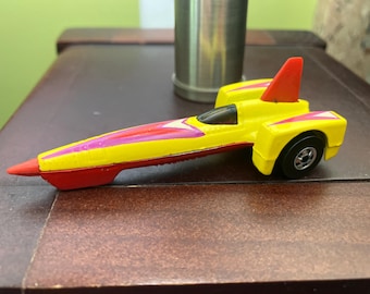 Hotwheels Tricar X-8-1/64 diecast car-vintage casting 1979