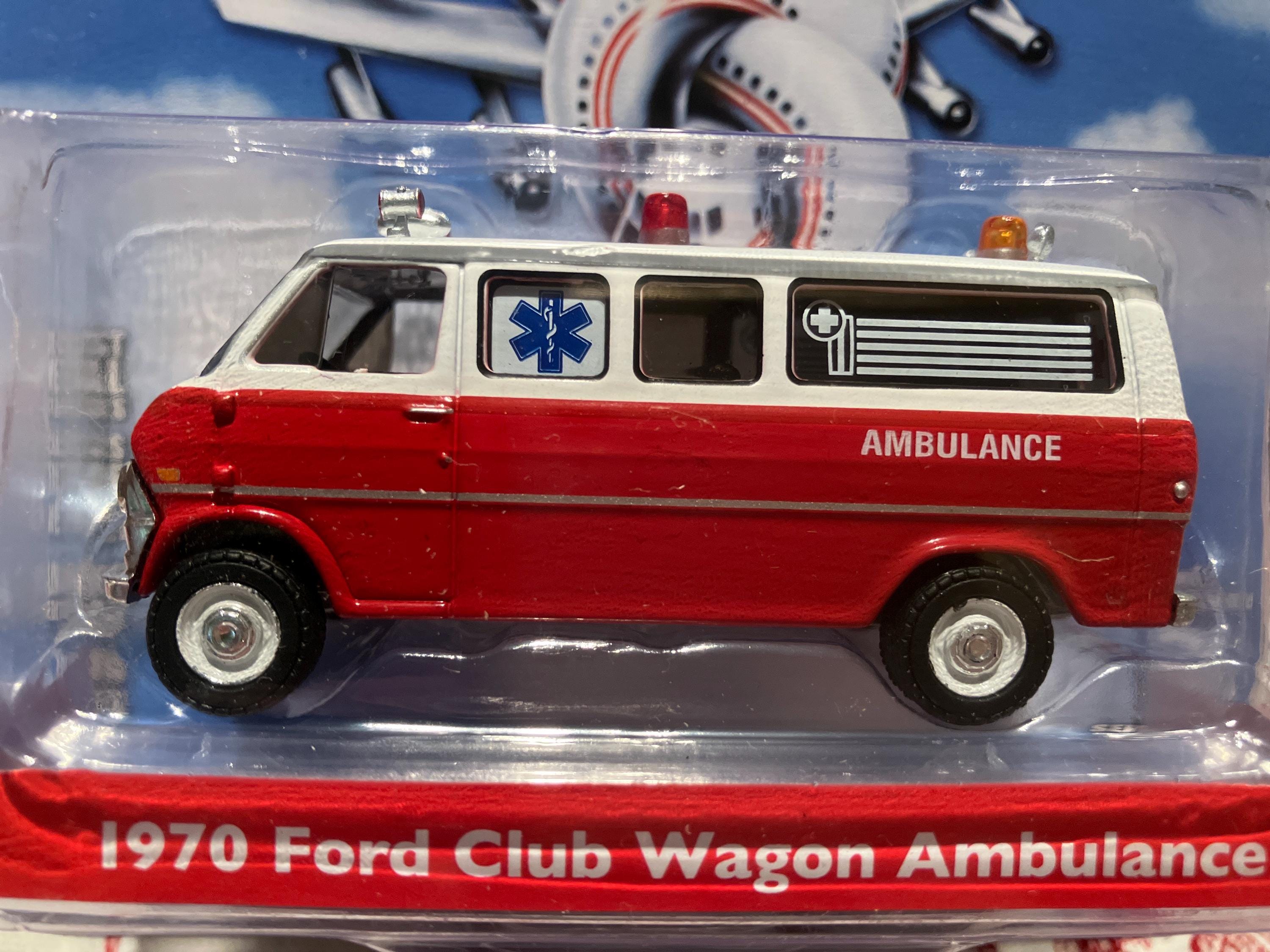 Greenlight Pre-Production Deco 67040-A 1969 Ford Econoline Ambulance Ontario
