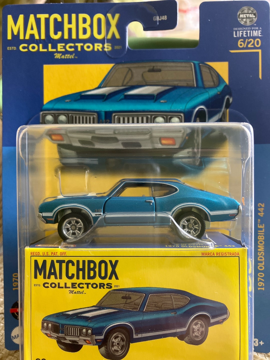 Matchbox Collectors 1970 Oldsmobile 442-1/64 Diecast Car With ...