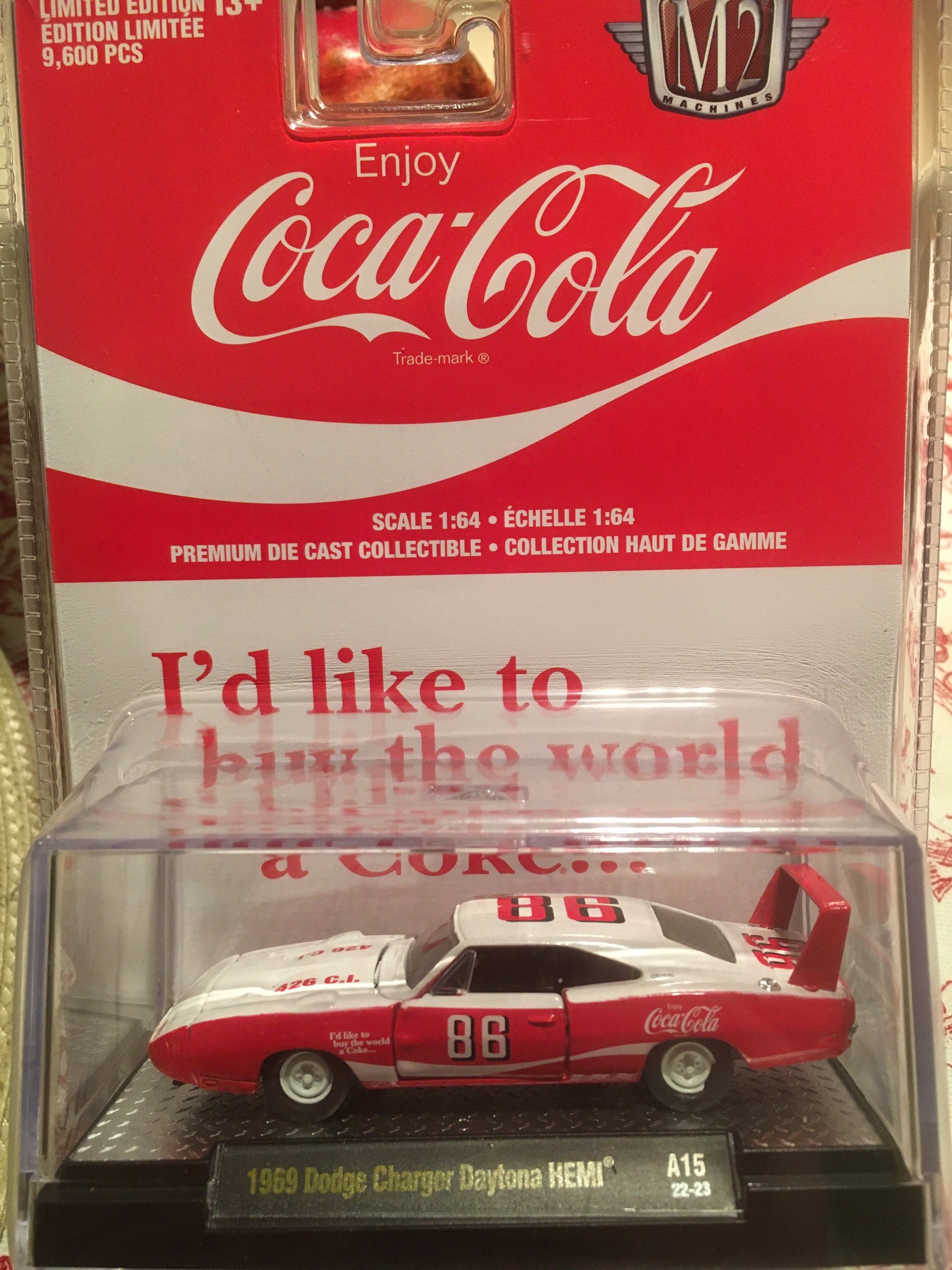 M2 Machines Coca Cola 1969 Dodge Charger Daytona HEMI-1/64 Diecast