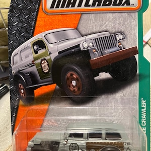 Matchbox Metal Jungle Crawler -1/64 diecast truck