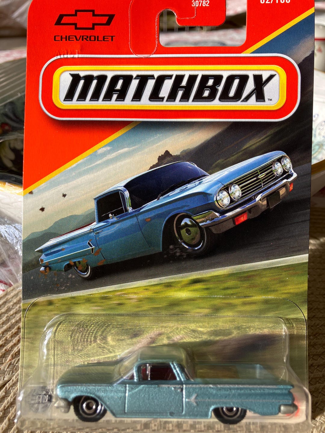 Miniature Matchbox 1/64 Chevy El Camino 1960 - Série 2025, Jaune, Neuf