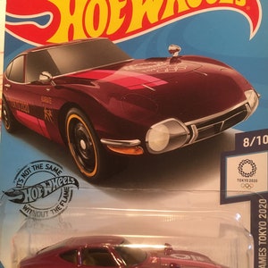 Hot Wheels Toyota 2000GT- Red With Black Interior-2013 HW