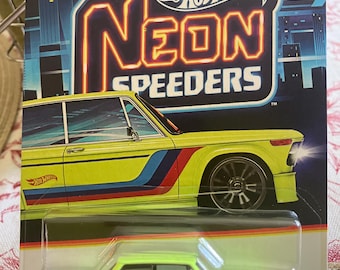 Hotwheels NEON BMW 2002-1/64 diecast car