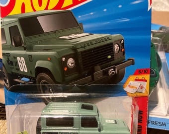 2015 HOT WHEELS GREEN COLOR INVADER HW OFF ROAD 87/250 - New in a Box