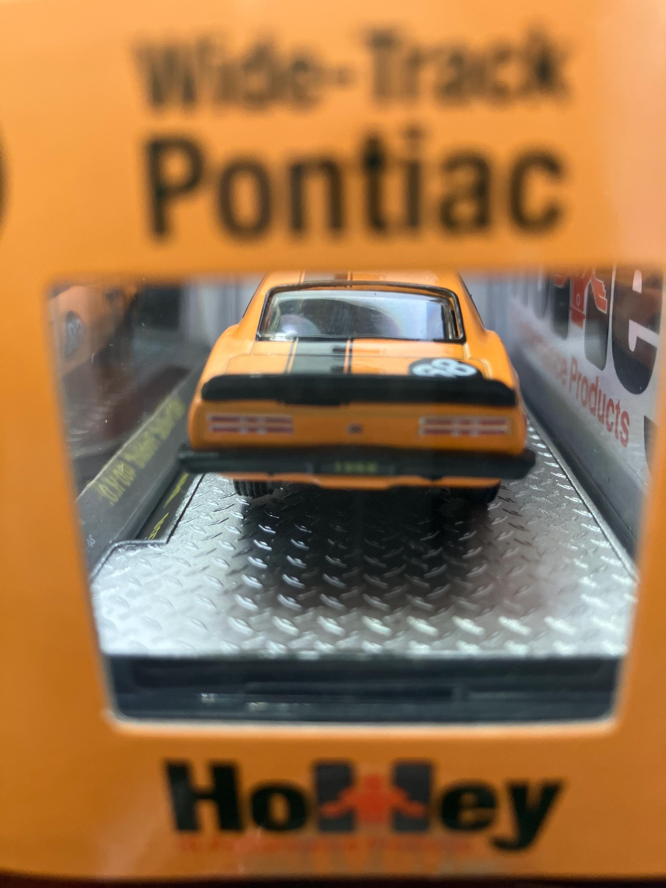 M2マシーン　1968　ポンティアック　ファイアーバード　カタログパッケージ 1968 Fanta Pontiac Firebird Diecast Model Car | M2 Machines