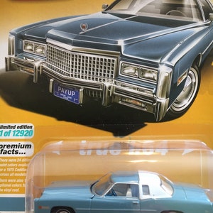 Auto World 1/64 1975 Cadillac ULTRA RED CHASE CAR 1⁄64 Auto World 1975 Cadillac Eldorado Firethorn Red Metallic  with White Wheels Diecast Car Model