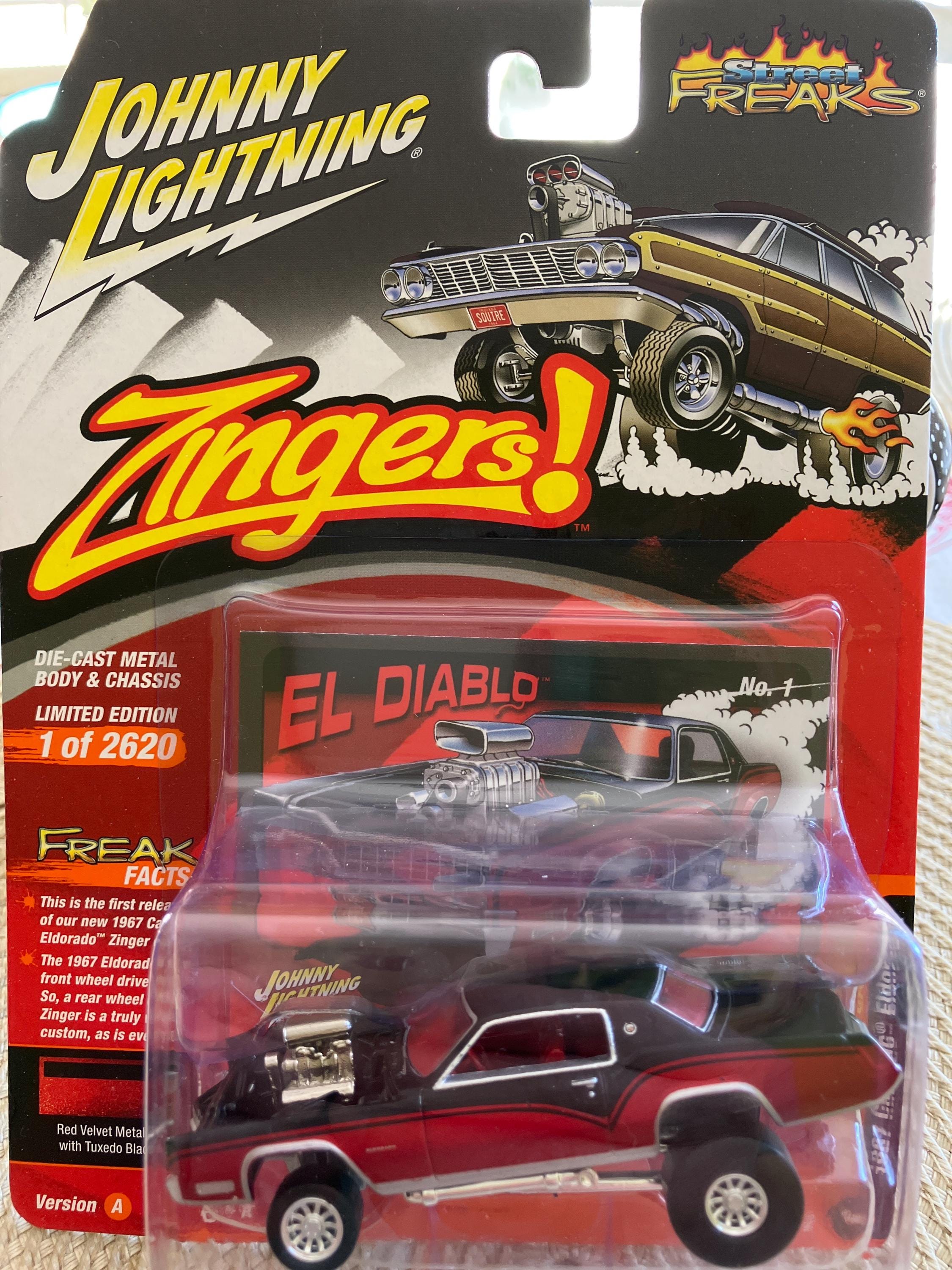 Johnny Lightning 1967 Cadillac Eldorado Zingers -diecast Car 1/64