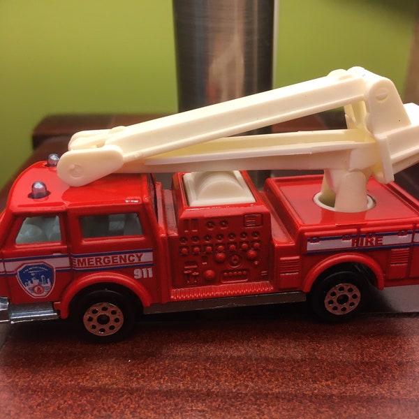 Majorette Pompier 207 fire truck in mint condition