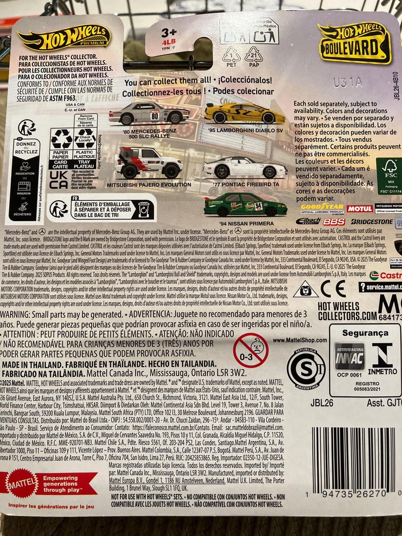 Hot wheels Premium Mitsubishi Pajero Evolution -diecast metal 1/64 car Real Riders image 3