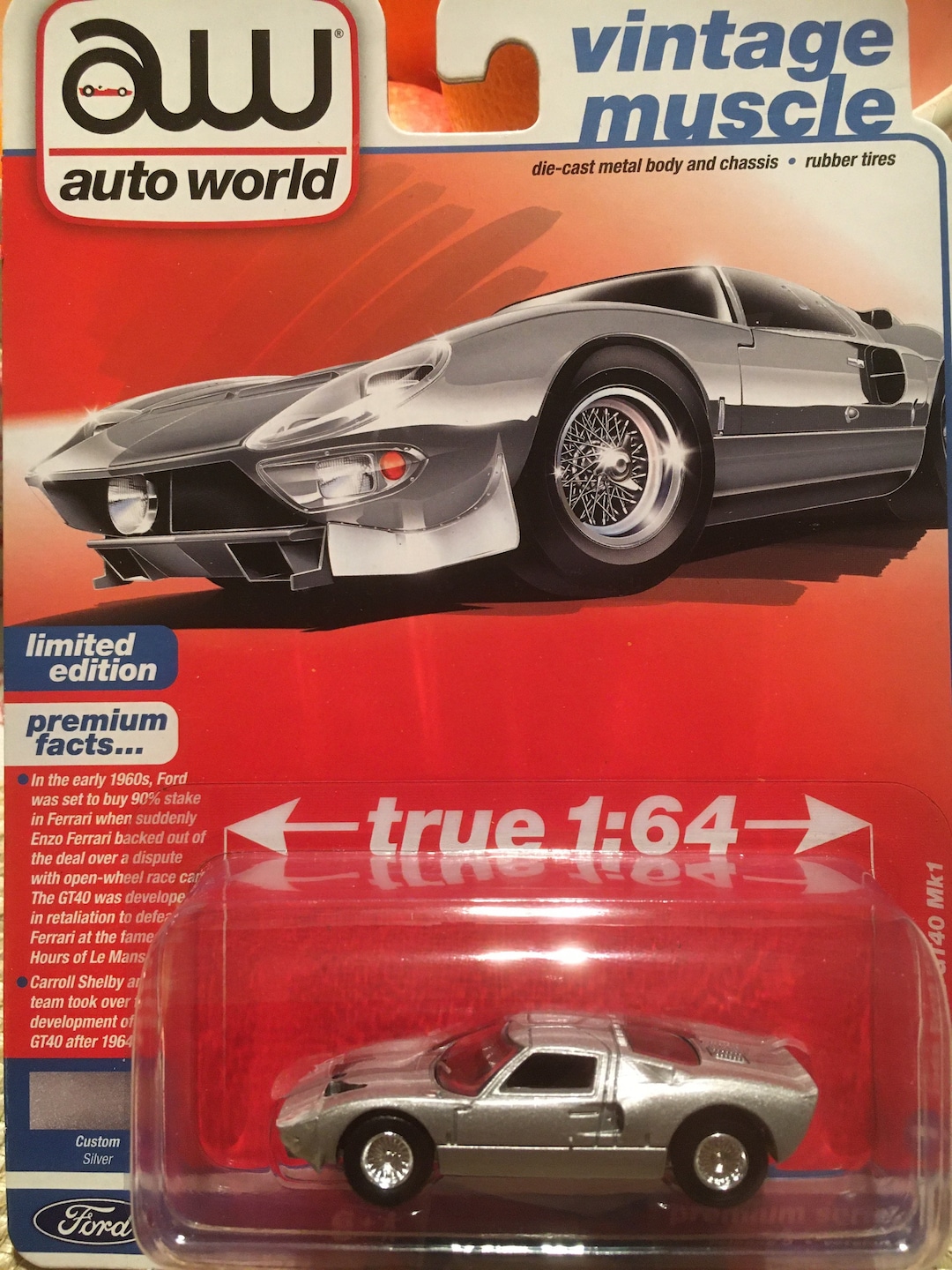 Miniature Auto World Ford GT40 MK1 1965 - Argent 1:64 - Édition Limitée