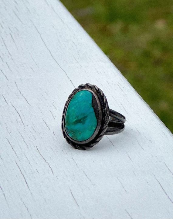 Antique Turquoise Ring Size 4