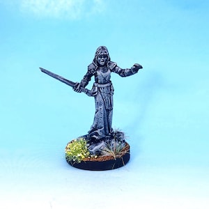 Statue painted mini by Reaper Miniatures for RPGs like D&D