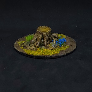 Tree painted mini by Mantic Miniatures for RPGs like D&D dungeon decor