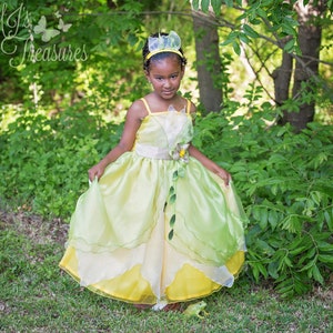 Tiana Dress / Disney Princess Dress Princess and the frog Costume / Ball gown style for toddler, child, girl, baby Princess Costume image 1