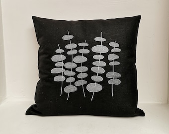 Decorative linen cushion cover, linen cotton pillow cover, natural eco pillow, black embroidered pillow case, decorative zipped pillow case