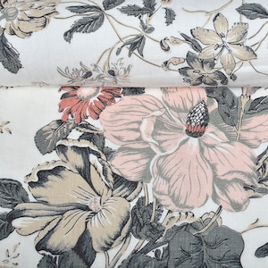 Tessuto di lino a motivi floreali ammorbidito, lino di peso medio con fiori, 205 GSM. Tessuto di lino lavato al metro, tessuto di lino tagliato a misura
