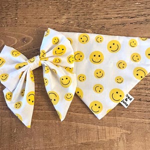Smiley Face Easter Dog Bandana Set, Sailor Bowtie, Matching Scrunchie