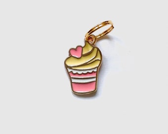 Fairy Cupcake Charm / Enamel Charms Retro Vintage Cake Muffin Fairycake Baking Bakery Tag