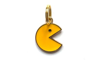 Retro Pac Man Charm / Game Pac-Man Video Game Retro Gaming 80’s 90’s Arcade Game Boy Pendant Charms Videogame Gamer Boy Gamerboy