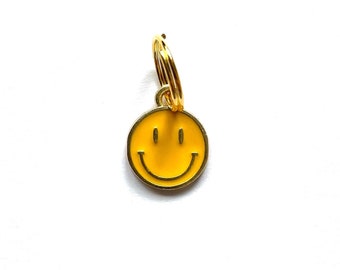 Smiley ‘Be Happy’ Charm / Emoji Face Smilie Smiley Face Charms Pendant Retro Vintage Nostalgia