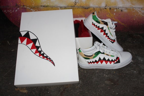 vans with teeth design