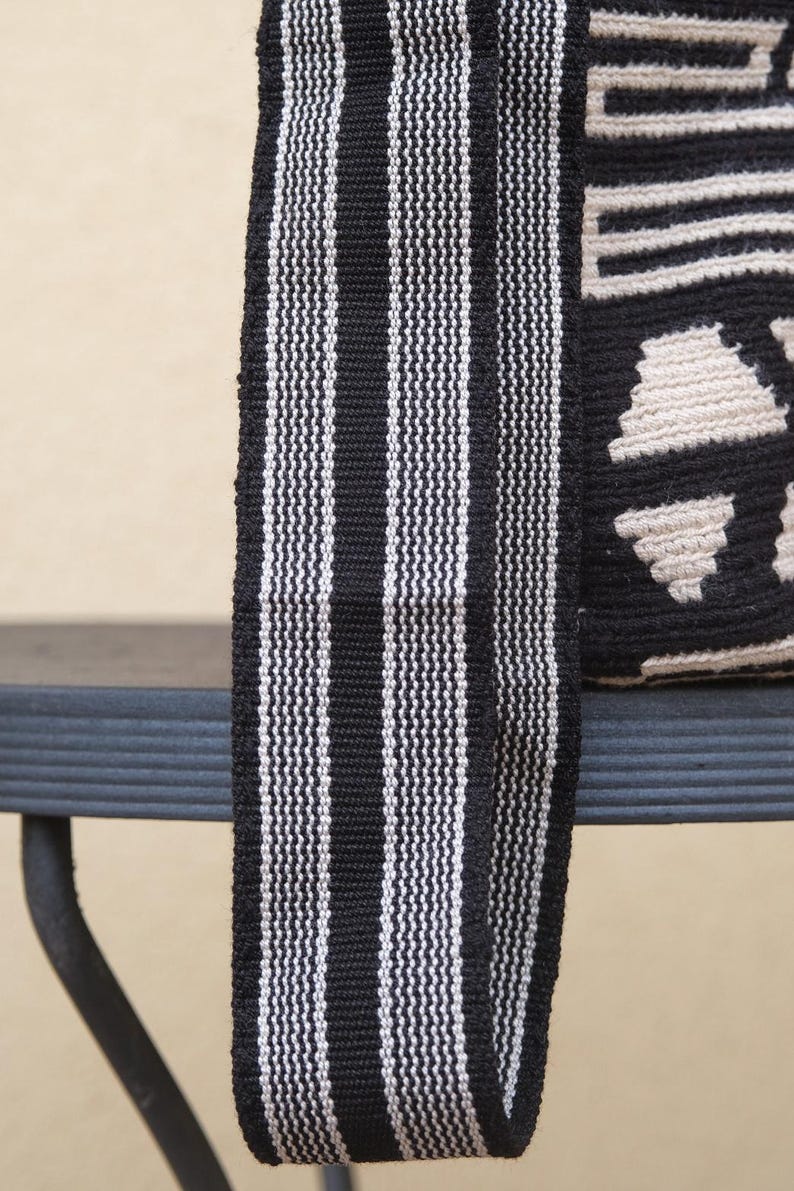 Borsa Wayuu Mochila bianca e nera, tracolla all'uncinetto, Boho Chic image 6