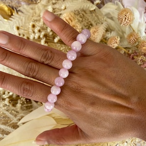 Natural Kunzite Bracelet, Light Pink Kunzite Beaded Stretch Bracelet, Round Bead Kunzite Crystal Bracelet
