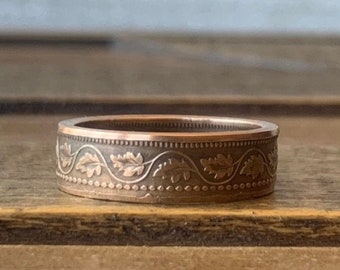 Vintage Canadian Coin Ring, Large Cent Bronze Ring , Coin Jewelry, Gift for her, Souvenir from Canada, Boho Style Band