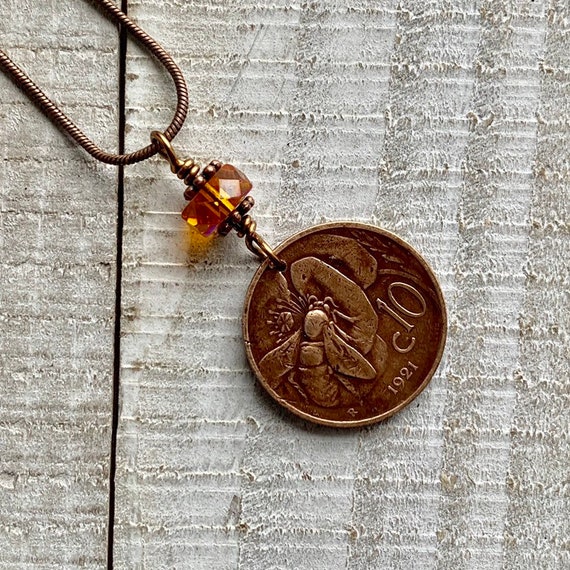 Vintage Italian Bee Coin Necklace Italy Bee Themed Gift Bee Pendant Copper Jewelry Bee Keeper Gift
