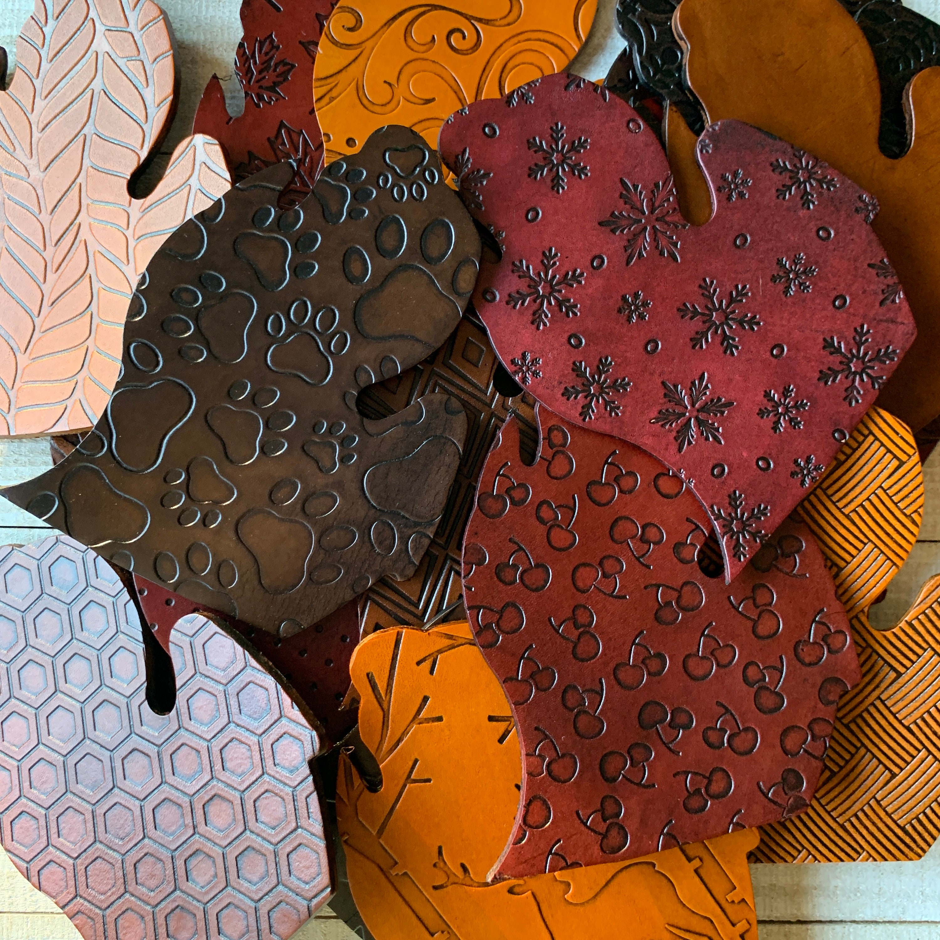 Handmade Leather Michigan Coasters, Wedding Gift, Custom Drink Coaste…