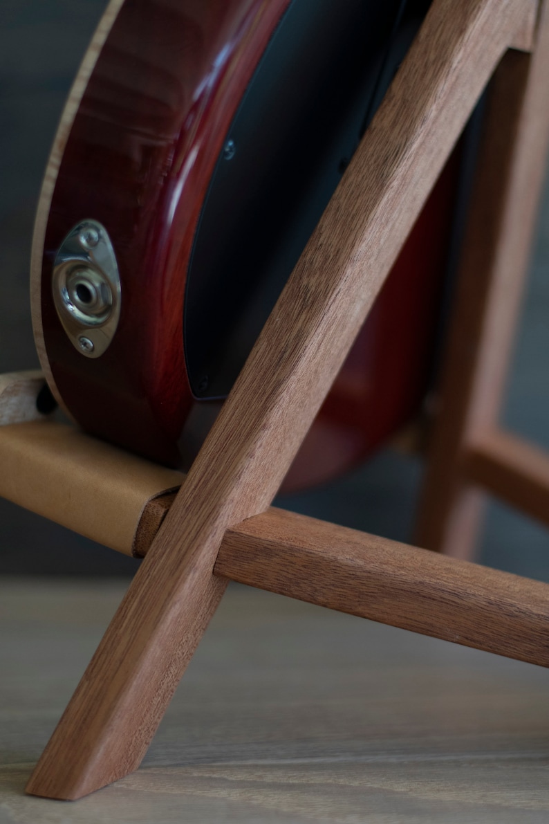 Electric Guitar Stand Mahogany by Blackwell Woodworks Etsy